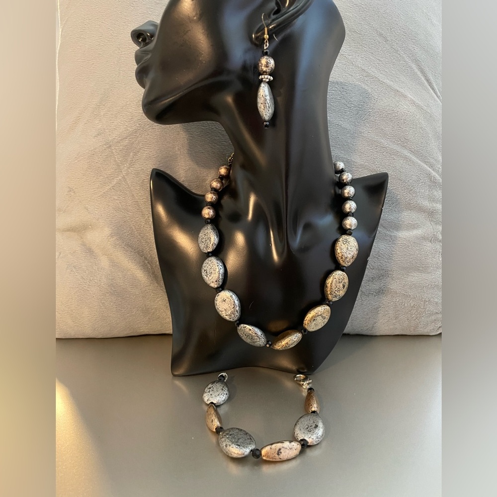 BJ’s Jewelry custom made 3pc set